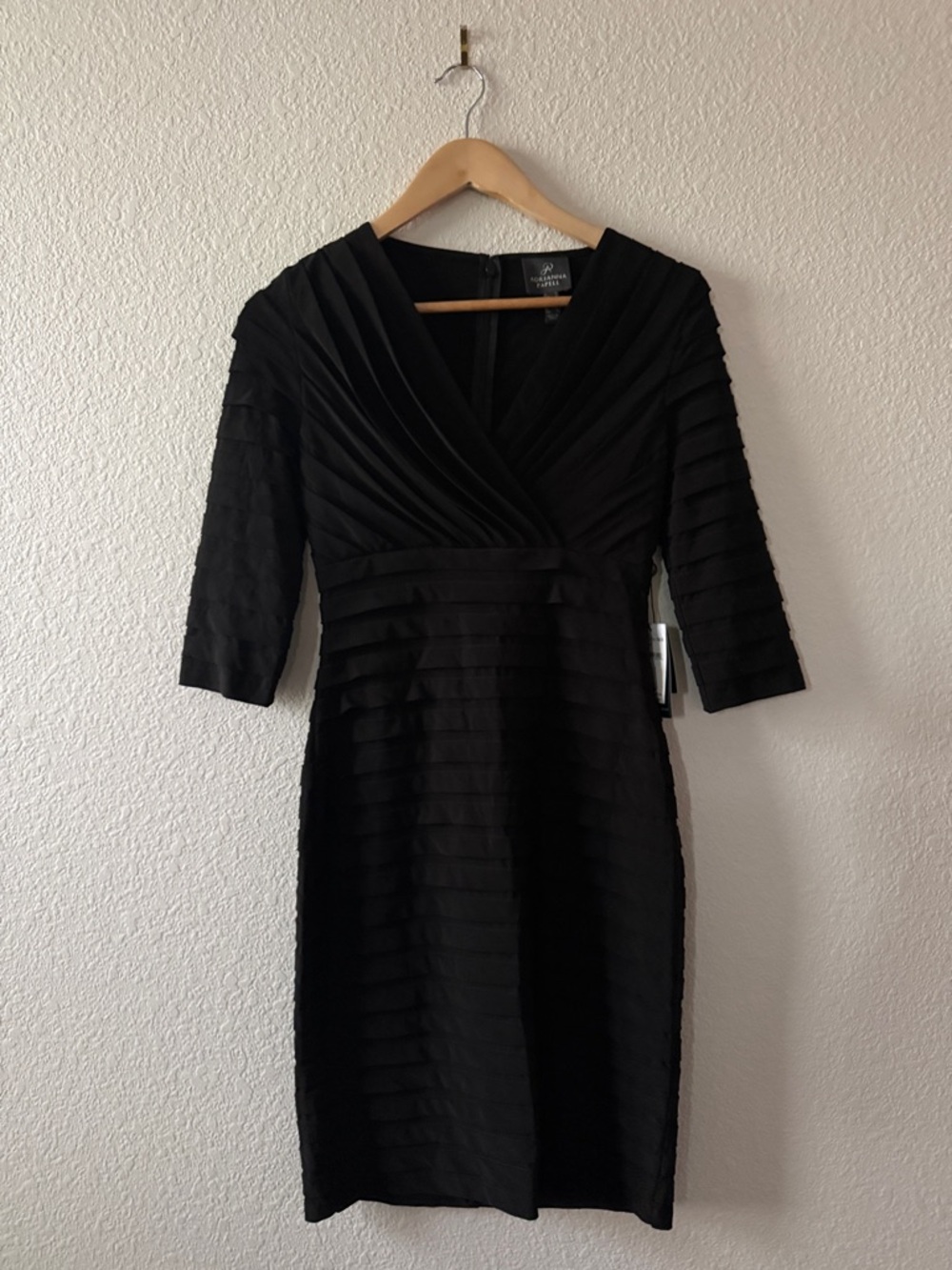 Adrianna Papell Black Pleated V-Neck Midi Dress
